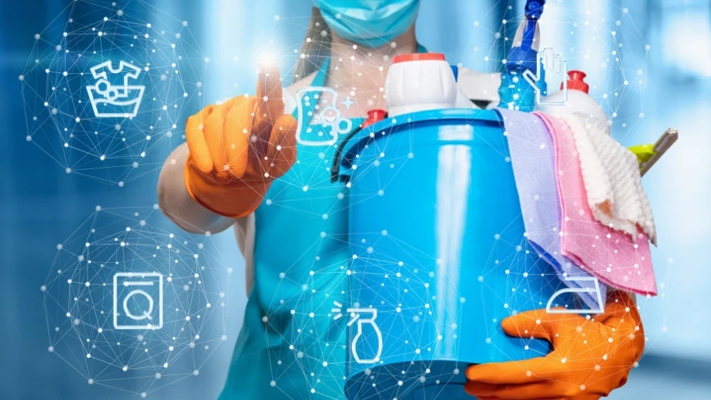 Commercial Cleaning Services or In-House Cleaner? Pros & Cons for Your Business